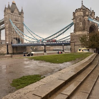 Tower Bridge - Landmarks & Historical Buildings Near Me - London, XGL Tower Bridge - Landmarks & Historical Buildings Near Me - London, XGL
