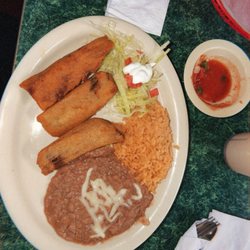 Universal Tamal - Lunch special