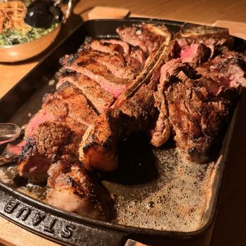 BOA Steakhouse - Porterhouse - Steakhouses Near Me - Las Vegas, Nevada