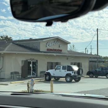 Charlie's Restaurant & Catering - Seafood Near Me - Violet, Louisiana