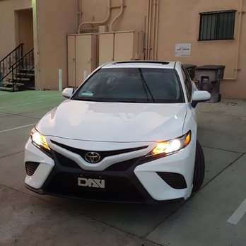 DAV Executive Auto Group - Car Brokers Near Me - Burbank, California
