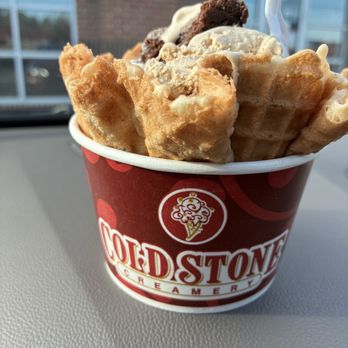 Cold Stone Creamery - Coffee and Cheesecake waffle - Ice Cream & Frozen Yogurt Near Me - Trussville, Alabama