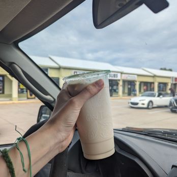 Poppin Boba Tea - Classic Milk Tea with no Boba - Bubble Tea Near Me - Englewood, Florida Poppin Boba Tea - Classic Milk Tea with no Boba - Bubble Tea Near Me - Englewood, Florida