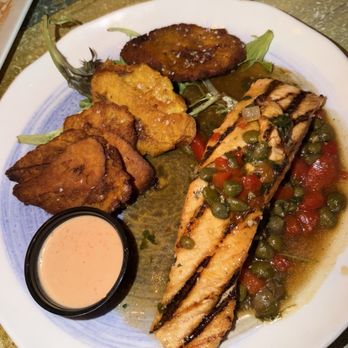 Waiter's Gastro Bar - Salmon plate so good! - Latin American Near Me - San Juan, Puerto Rico
