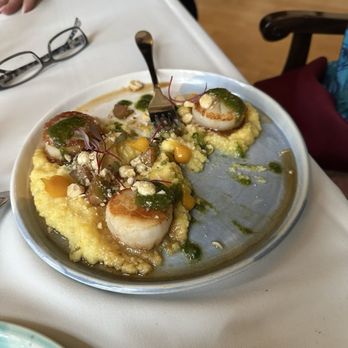 The Dining Room - scallops and cheese grits - Diners Near Me - Del Norte, Colorado
