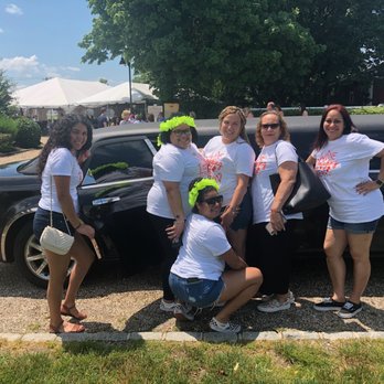 Long Island Vineyard Tours - Limos Near Me - Freeport, New York