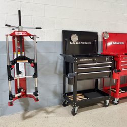 Hoist House - Strut compressor. Do your suspension work at our DIY shop. Lift kits, coil overs, etc.