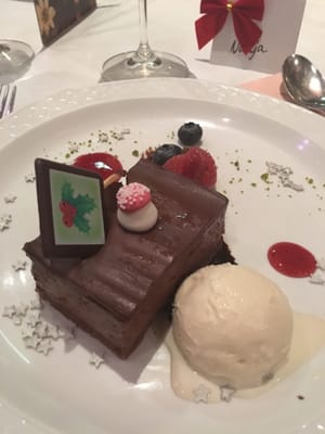 The Foreign Correspondents’ Club, Hong Kong by null