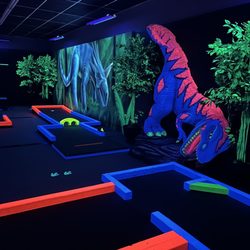 Glow Putt Mini Golf - Course