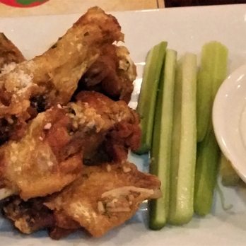 Marisa's Place - Garlic Parmesan Wings. - Pizza Near Me - Guilderland, New York