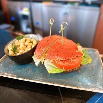 Veranda Lounge - Lounges Near Me - Charleston, South Carolina