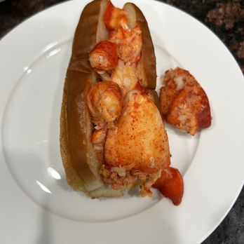 Angie’s Lobster - Lobster Roll - Sandwiches Near Me - Phoenix, Arizona