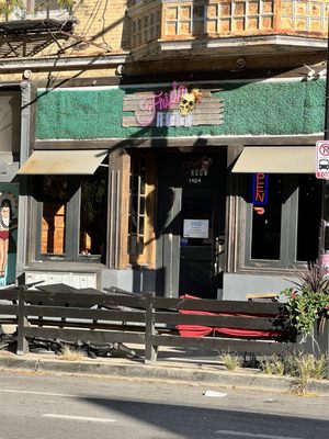 Frida's Breakfast and Lunch by null