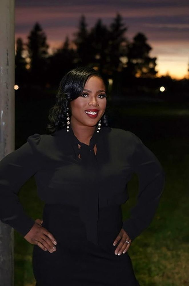 D’SIGNS NOTARY SERVICE Elk Grove, California Notaries Phone