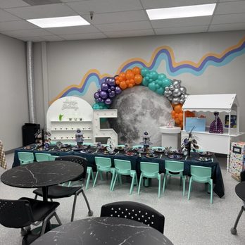 Enchanted Cosmos - Indoor Playcenter Near Me - Sacramento, California