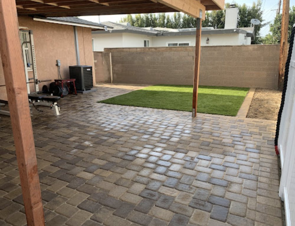 Slide of VMR Construction Services