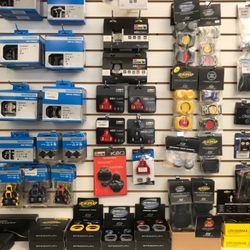 Charleston Bicycle Company - All brands of clipless pedals and cleats...