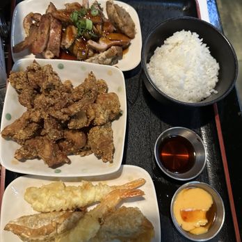 Crazy Rock'N Sushi - Kids meal - Sushi Bars Near Me - Glendale, California Crazy Rock'N Sushi - Kids meal - Sushi Bars Near Me - Glendale, California