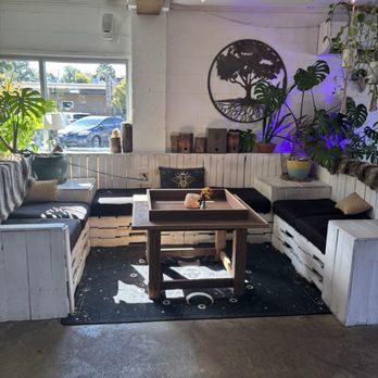 Honeytree Meadery - Inside - Meaderies Near Me - Nashville, Tennessee