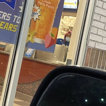 White Castle - The lady that was ignorant and took drinks back that have already been touched. - Fast Food Near Me - Bridgeton, Missouri