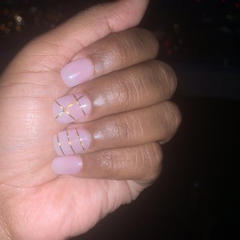 Mint Nail Lounge - Nail Salons Near Me - Arlington, Virginia