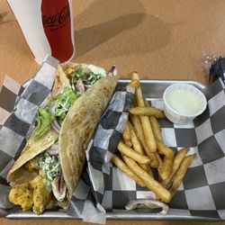 Aroma Sports Bar and Grill - Chicken Tikka wrap