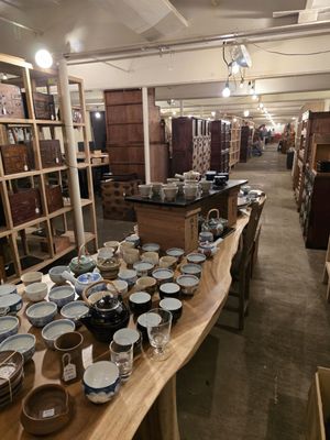 Kyoto Art & Antiques by null