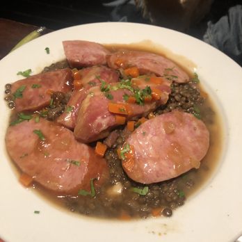 Le Charolais - A green lentil with sausage dish. Lentils were actually edible. About only part of the meal that were. - Food Near Me - Paris, 75