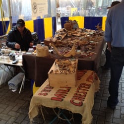 Farmers Market - Handgemaakte leren sieraden, klaar terwijl je.......