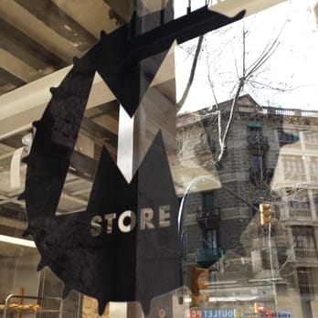 MORITZ STORE - Updated January 2026 - Ronda de Sant Antoni, Jura