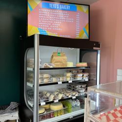 Yeyo's Bakery