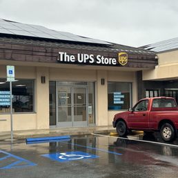 Exterior photo of The UPS Store - Honolulu, Hawaii Exterior photo of The UPS Store - Honolulu, Hawaii