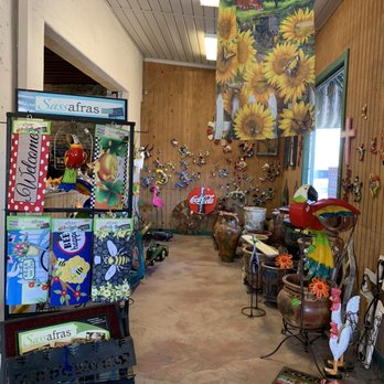 Berry Town Produce - Cute decor - Fruits & Veggies Near Me - Ponchatoula, Louisiana Berry Town Produce - Cute decor - Fruits & Veggies Near Me - Ponchatoula, Louisiana