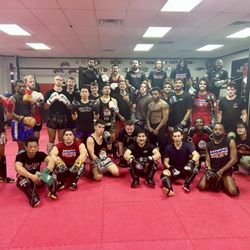 Janjira Muay Thai - Team Janjira showing up for evening class!