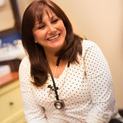 MomDoc Women for Women - Rochelle Orr, OGNP