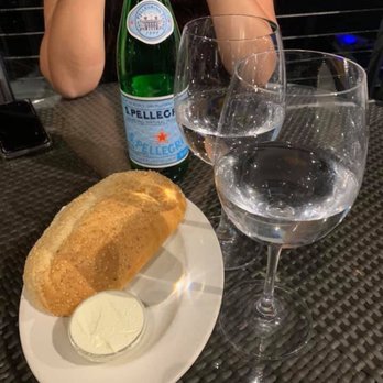 Del Frisco's Double Eagle Steakhouse - No plates or utensils to eat the bread with - Seafood Near Me - Boston, Massachusetts