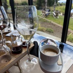 Dukes Family Vineyards