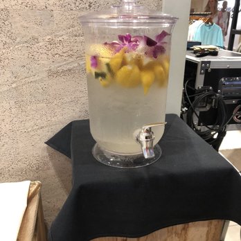 Tommy Bahama Restaurant - Complimentary water at the bar. Beautiful - Cocktail Bars Near Me - Jupiter, Florida Tommy Bahama Restaurant - Complimentary water at the bar. Beautiful - Cocktail Bars Near Me - Jupiter, Florida