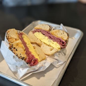 Otherside Bagel Co. - The Pauli-Boi - warm, hearty, delicious! @bilalandjesseatfood - Bagels Near Me - Bellingham, Washington Otherside Bagel Co. - The Pauli-Boi - warm, hearty, delicious! @bilalandjesseatfood - Bagels Near Me - Bellingham, Washington