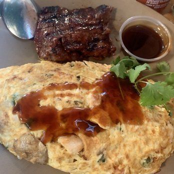 Uncle Mike's Place - Manila omelette and some skirt steak - Breakfast & Brunch Near Me - Chicago, Illinois