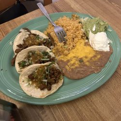 Los Cazadores - Taco plate