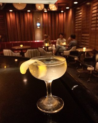 Lily’s Bar by null