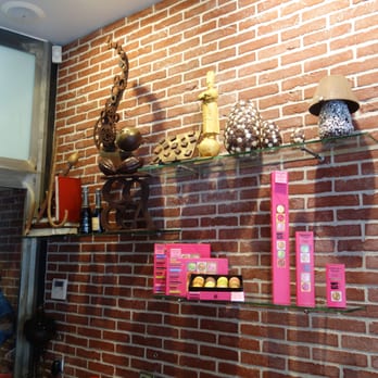 Bouillet - Chocolatiers & Shops Near Me - Lyon, 69