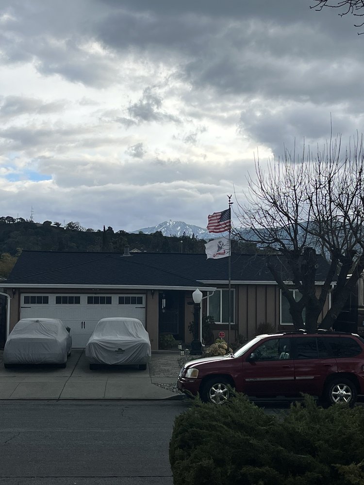 Slide of Quality Roofing Top