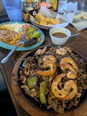 La Tapatia by null