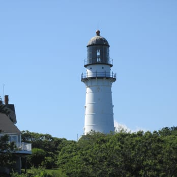 Cape Elizabeth Lighthouse - Beautiful lighthouse - Landmarks & Historical Buildings Near Me - Cape Elizabeth, Maine
