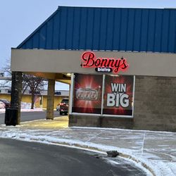 Bonny's Bistro - Bonny's Bristro  side view