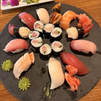 Youkoso Sushi - Nigiri dinner - tremendous value ! Very small rice balls not overcooked - Sushi Bars Near Me - Rochester, New York
