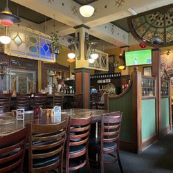 McMenamins Pub - Interior