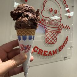 Hanover Scoops - Chocolate single scoop in a sugar cone